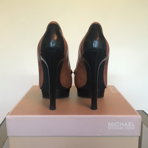 MICHAEL Michael Kors Fallon Platform Size 7 - Picture 3 of 9